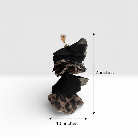 Chiffon petals with crystal accents and gold-tone metal base Tanya Creations - Picture 4 of 4